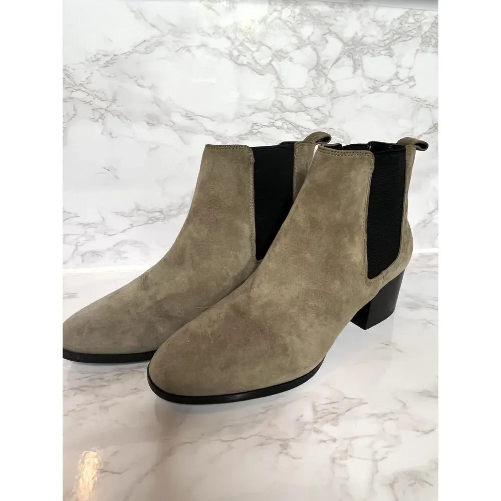 Nine West women's suede Chelsea boots in taupe, size 8 - Picture 1 of 6